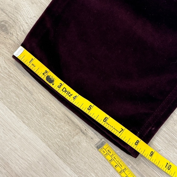 Vintage MOSCHINO Men’s Purple Velvet Jeans Size 34 - Picture 9 of 13